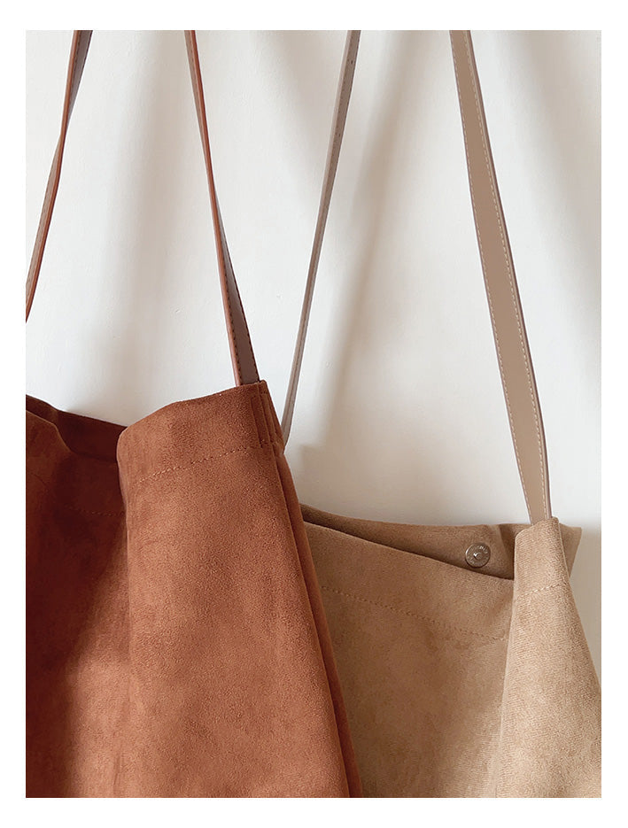 Women’s Soft Leather Soft Suede Shoulder Bag for Everyday City Outfits