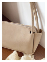 Women’s Soft Leather Retro Hobo Shoulder Bag Everyday Work Bag for Everyday City Outfits