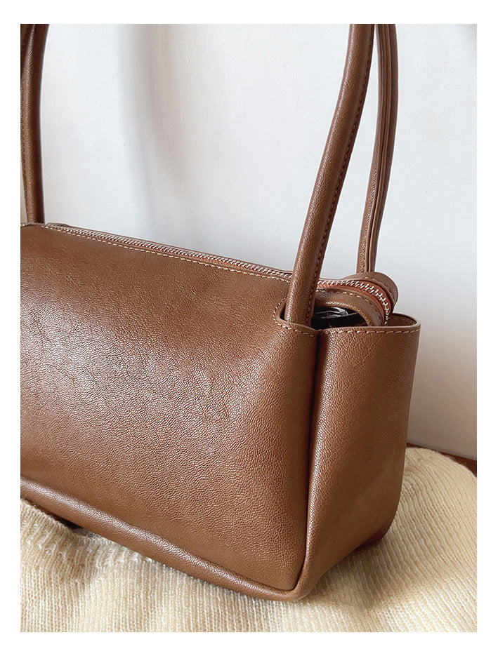 Women’s Soft Leather Retro Hobo Shoulder Bag Everyday Work Bag for Everyday City Outfits