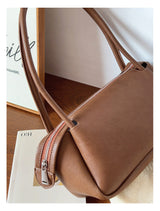 Women’s Soft Leather Retro Hobo Shoulder Bag Everyday Work Bag for Everyday City Outfits