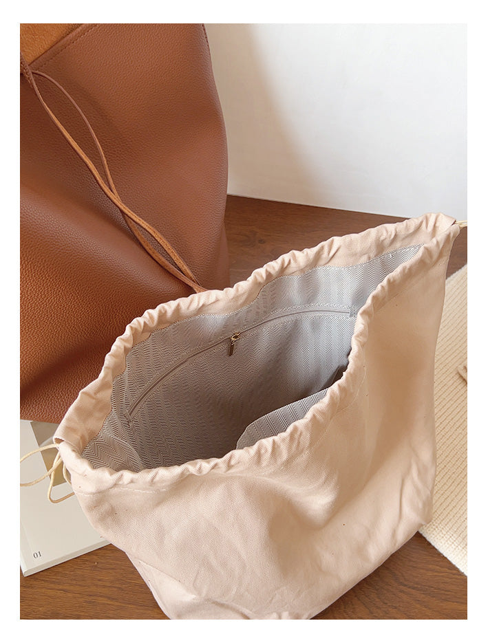 Women’s Chic Leather Bucket Bag Crossbody Bag for Everyday City Outfits