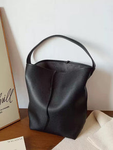 Schicke Damen-Leder-Eimertasche Umhängetasche für alltägliche City-Outfits