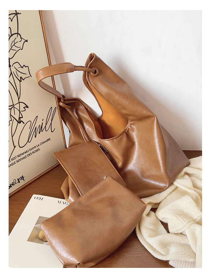 Women’s Simple Leather Tote Bag for Everyday City Outfits