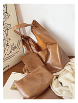 Women’s Simple Leather Tote Bag for Everyday City Outfits