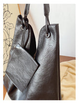 Women’s Simple Leather Tote Bag for Everyday City Outfits