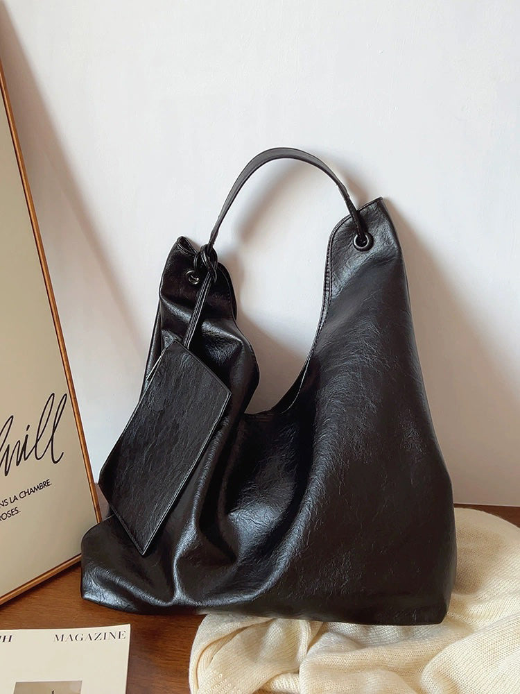Women’s Simple Leather Tote Bag for Everyday City Outfits