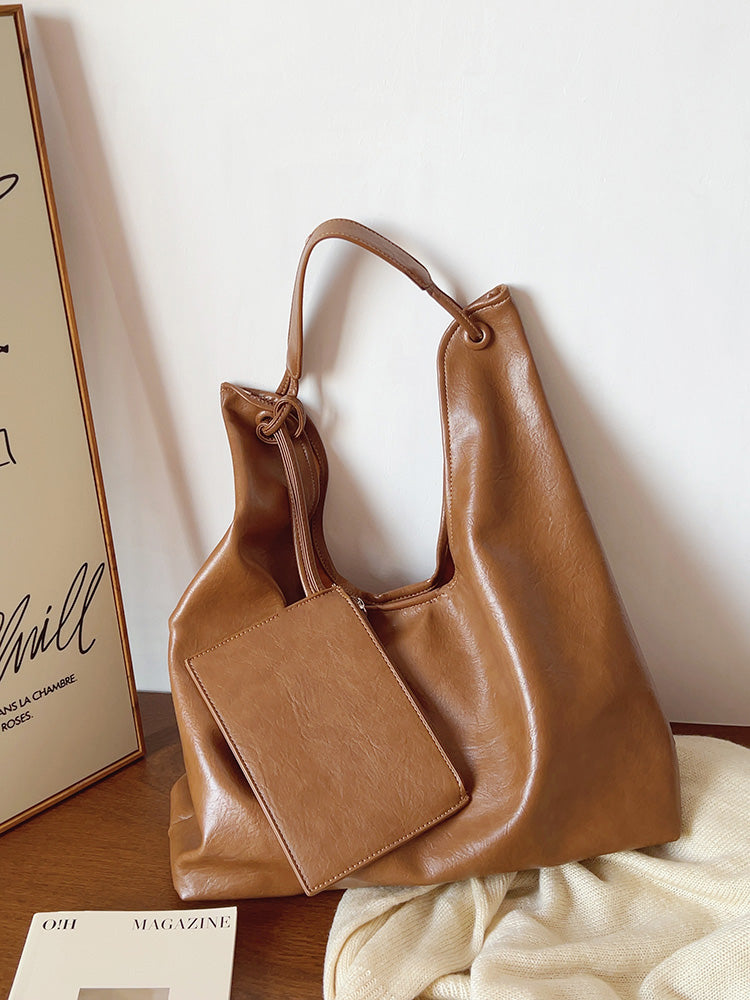 Women’s Simple Leather Tote Bag for Everyday City Outfits