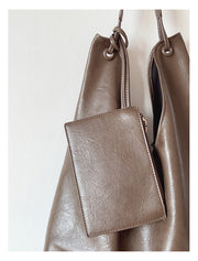 Women’s Simple Leather Tote Bag for Everyday City Outfits