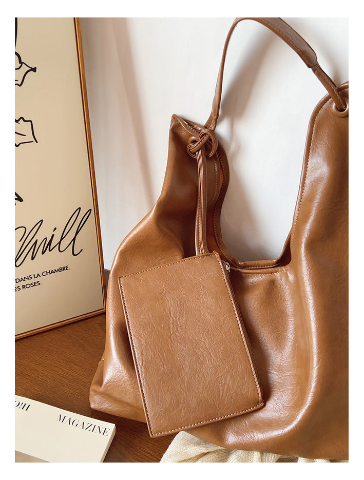 Women’s Simple Leather Tote Bag for Everyday City Outfits