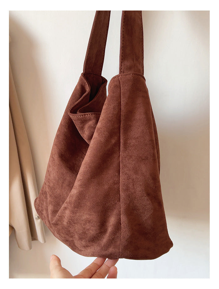 Women’s Soft Leather Soft Suede Shoulder Bag for Everyday City Outfits
