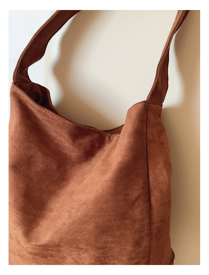 Women’s Soft Leather Soft Suede Shoulder Bag for Everyday City Outfits