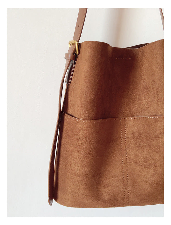Women’s Soft Leather Soft Suede Shoulder Bag for Everyday City Outfits