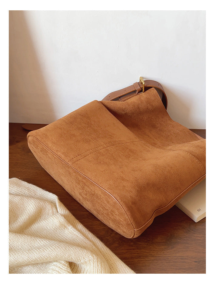 Women’s Soft Leather Soft Suede Shoulder Bag for Everyday City Outfits