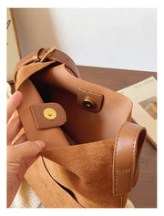 Women’s Soft Leather Soft Suede Shoulder Bag for Everyday City Outfits