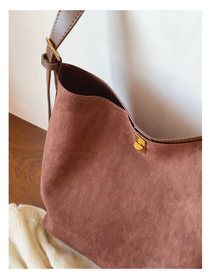 Women’s Soft Leather Soft Suede Shoulder Bag for Everyday City Outfits