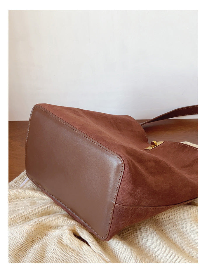 Women’s Soft Leather Soft Suede Shoulder Bag for Everyday City Outfits