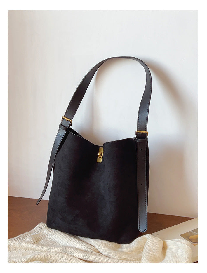 Women’s Soft Leather Soft Suede Shoulder Bag for Everyday City Outfits