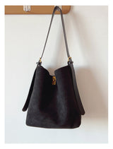 Women’s Soft Leather Soft Suede Shoulder Bag for Everyday City Outfits