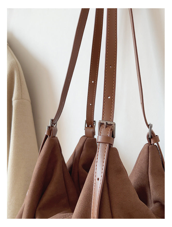 Women’s Soft Leather Soft Suede Shoulder Bag for Everyday City Outfits