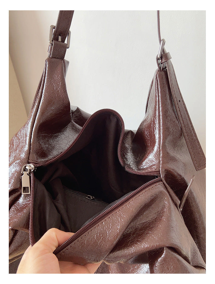 Women’s Soft Leather Soft Suede Shoulder Bag for Everyday City Outfits