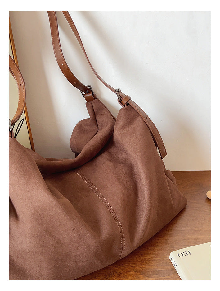 Women’s Soft Leather Soft Suede Shoulder Bag for Everyday City Outfits