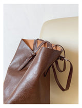 Women’s Simple Leather Tote Bag for Everyday City Outfits