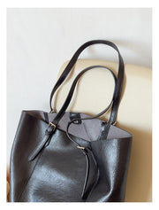 Women’s Simple Leather Tote Bag for Everyday City Outfits