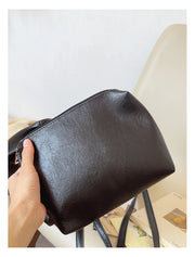 Women’s Simple Leather Tote Bag for Everyday City Outfits