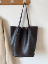 Women’s Simple Leather Tote Bag for Everyday City Outfits