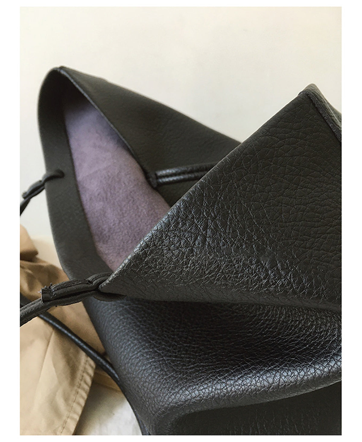 Women’s Large Carryall Tote In Soft Pebbled Leather for Everyday City Outfits