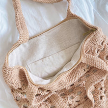 Women’s Retro Artsy Crochet Tote Bag for Boho Everyday Style & Gifts