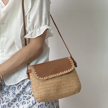 Damen-Umhängetasche aus Stroh mit Lederklappe für Strand, Urlaub und Sommer-Outfits