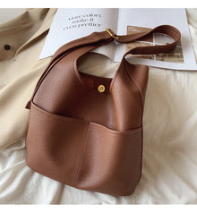 Women’s Simple Leather Tote Bag for Everyday City Outfits