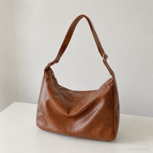 Grand sac hobo souple en cuir vegan, cabas à épaule zippé pour femme