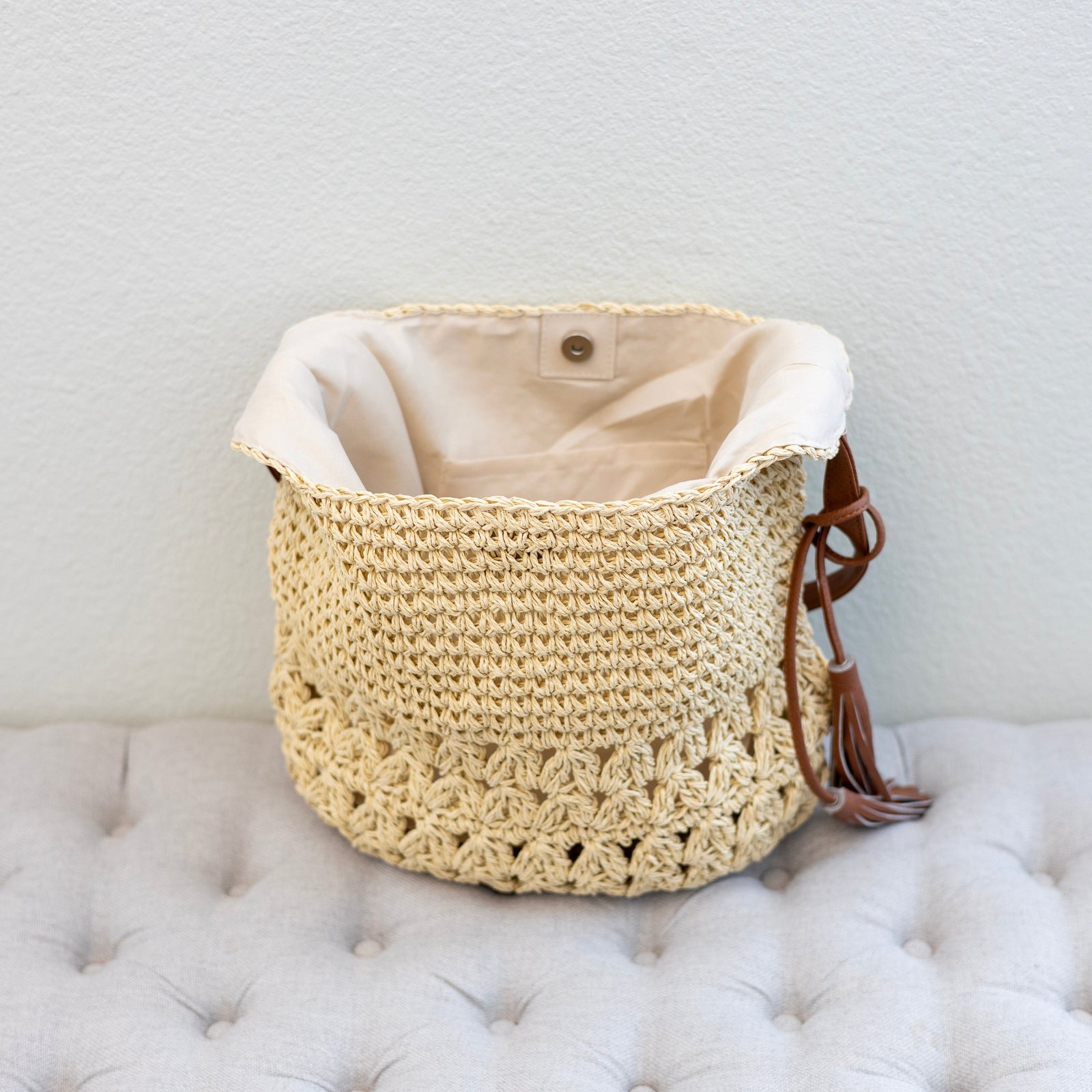 Women’s Straw Woven Tote for Beach, Vacation & Summer Outfits