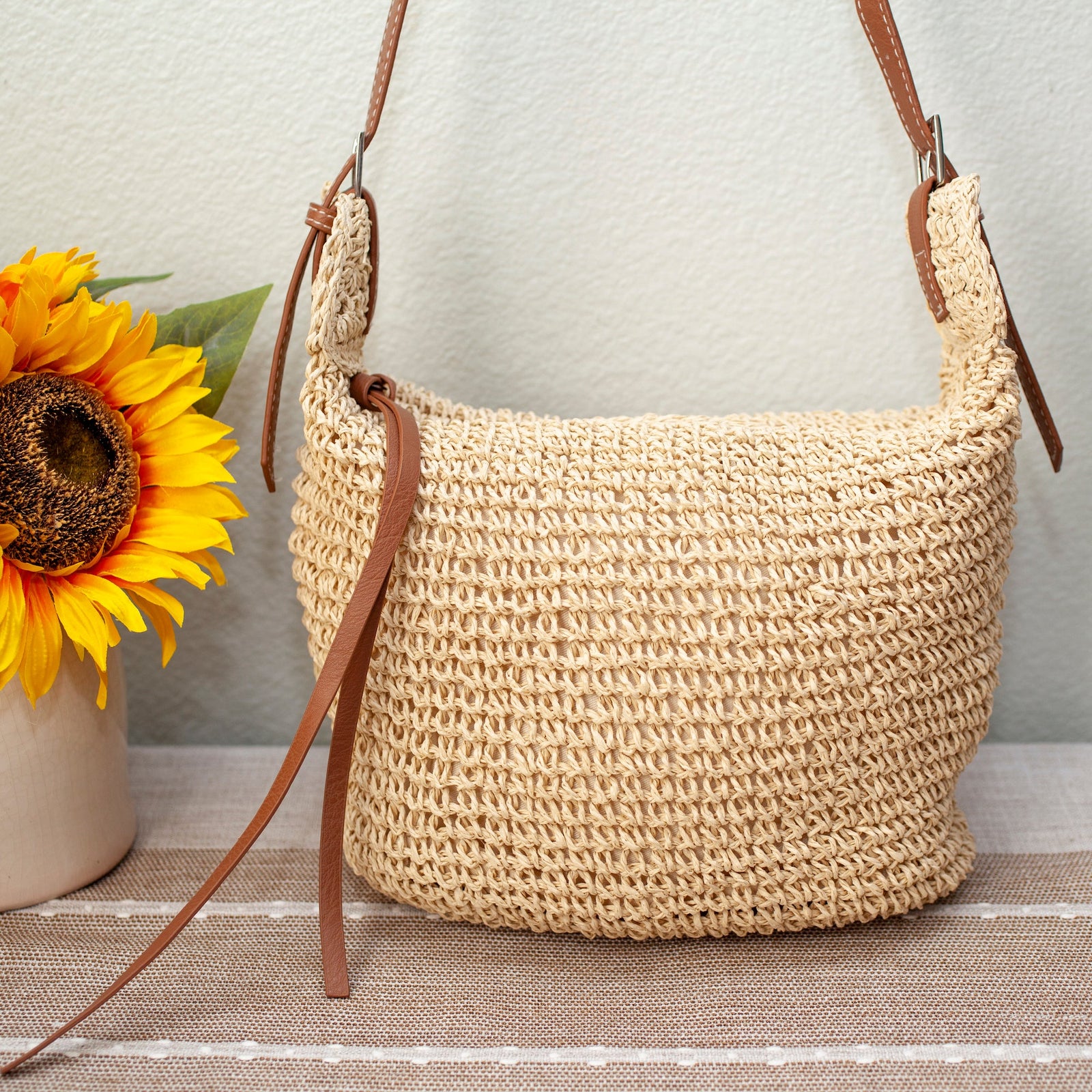 Women’s Straw Woven Crossbody Bag With Tassel Tote Bag for Beach, Vacation & Summer Outfits