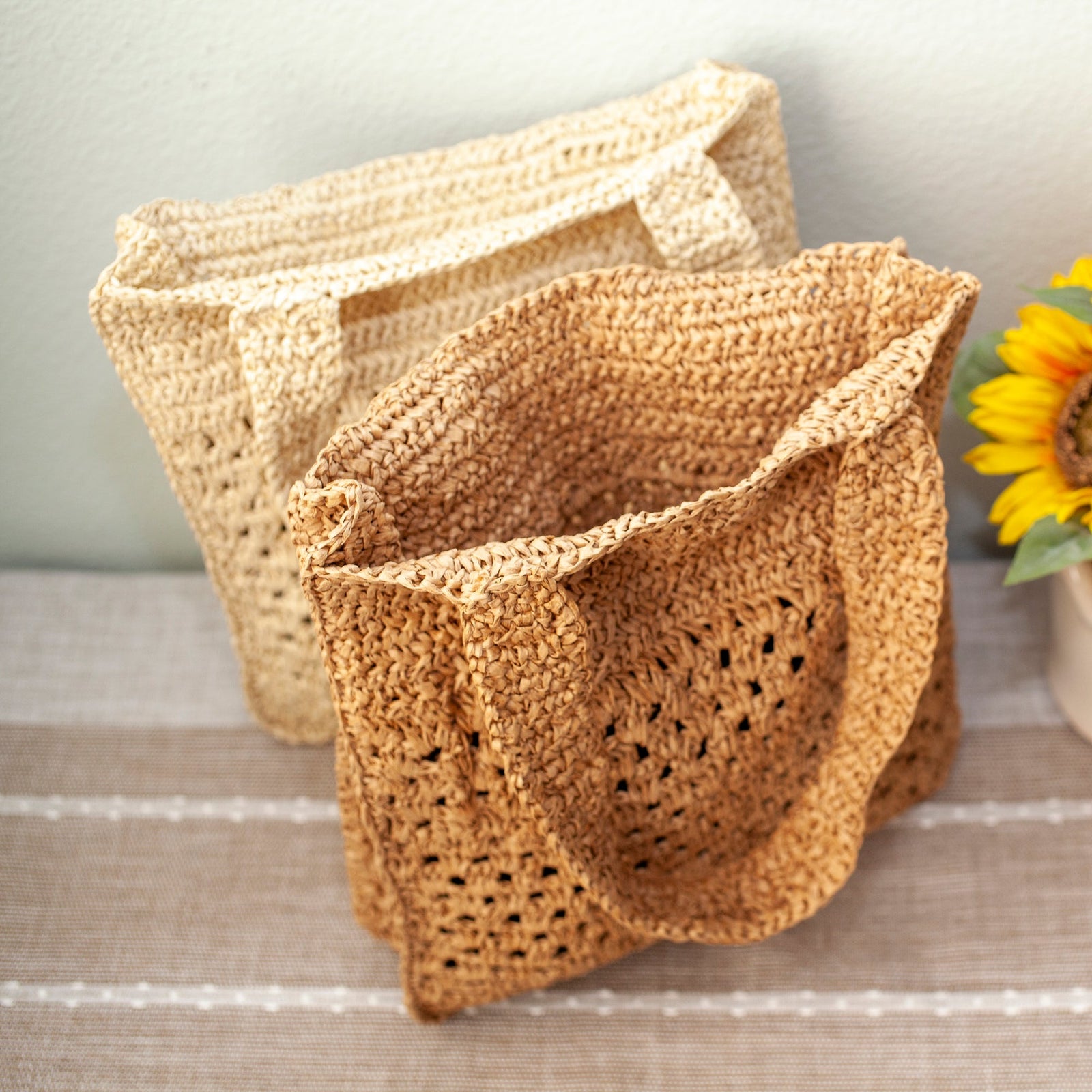 Women’s Straw Woven Summer Tote Bag for Beach, Vacation & Summer Outfits