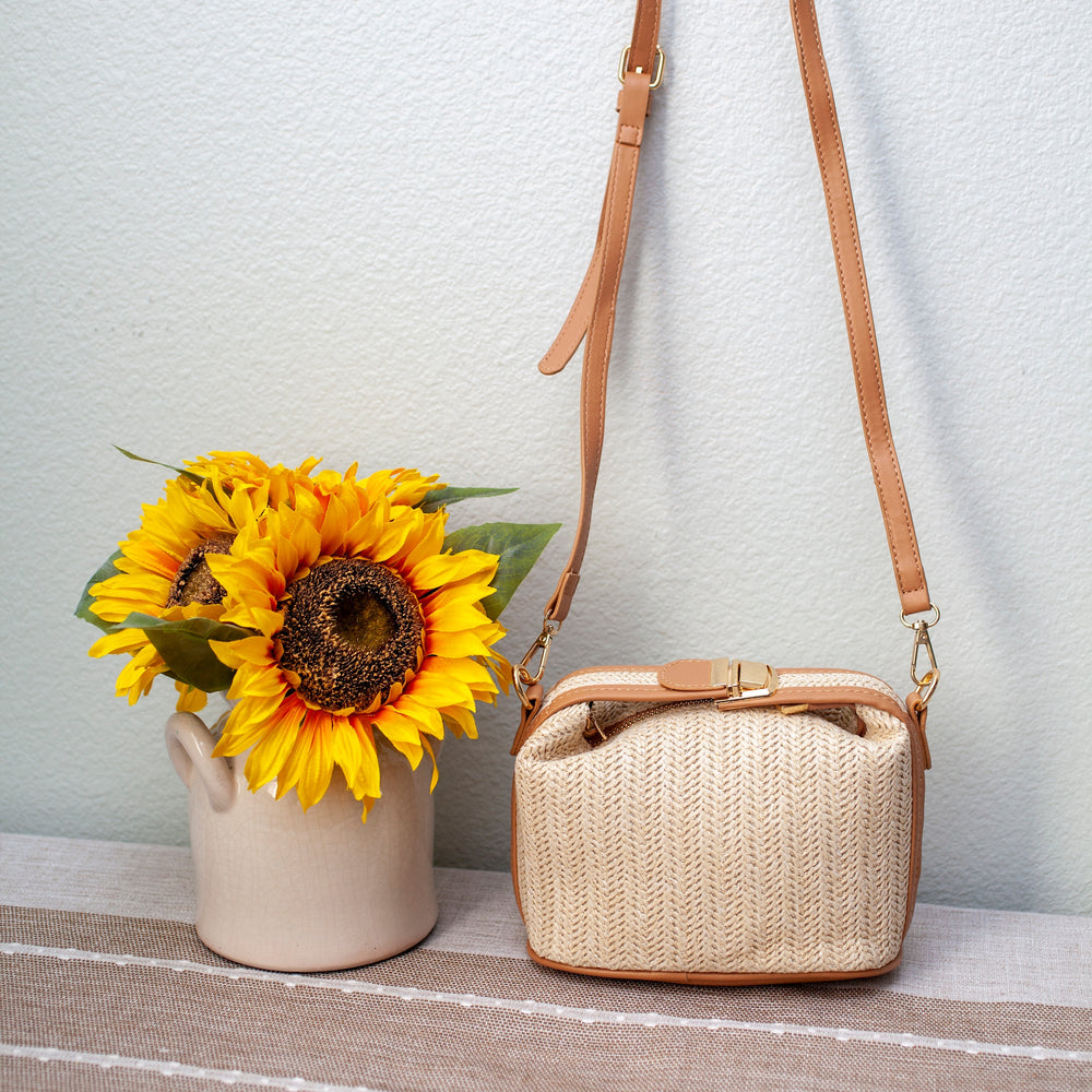 Damen Strohgewebte Geldbörse mit Lederakzent Eimertasche für Strand, Urlaub & Sommeroutfits