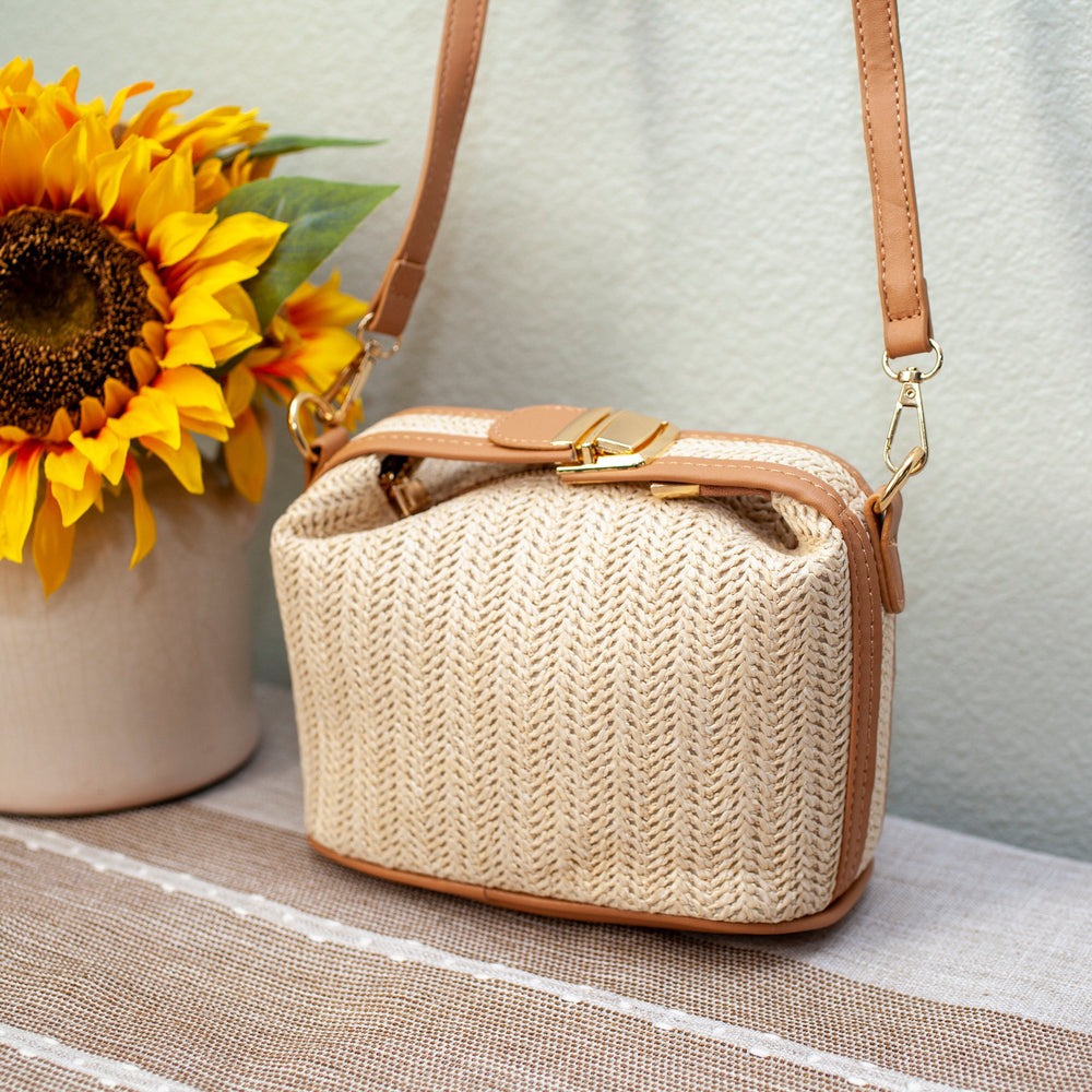 Damen Strohgewebte Geldbörse mit Lederakzent Eimertasche für Strand, Urlaub & Sommeroutfits