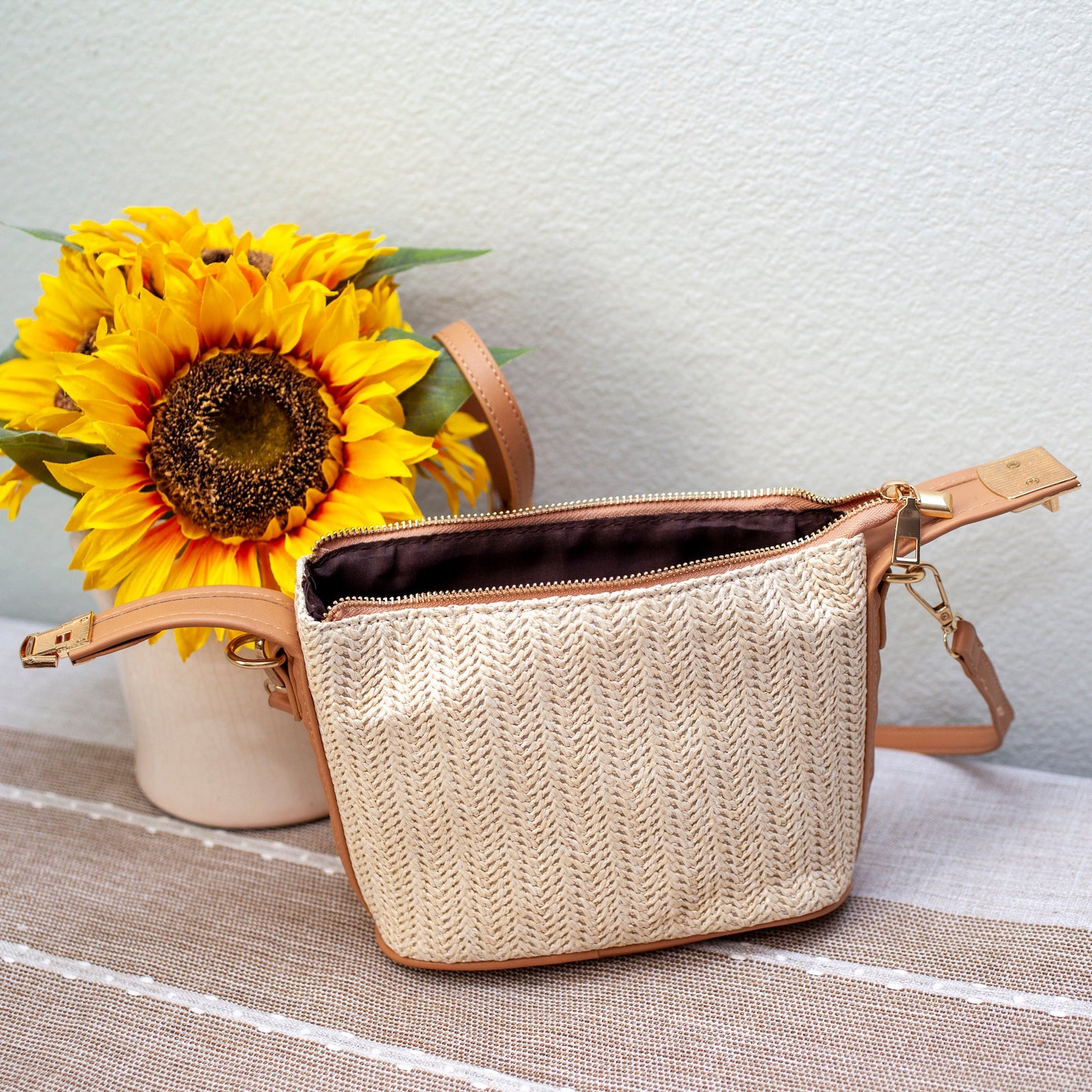 Women’s Straw Woven Purse with Leather Accent Bucket Bag for Beach, Vacation & Summer Outfits
