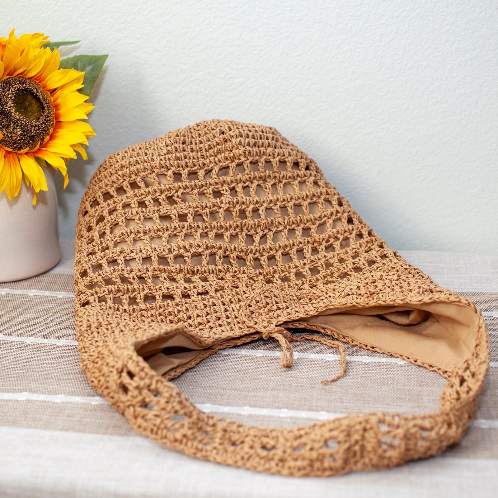 Women’s Straw Woven Shoulder Beach Bag Tote Bag for Beach, Vacation & Summer Outfits