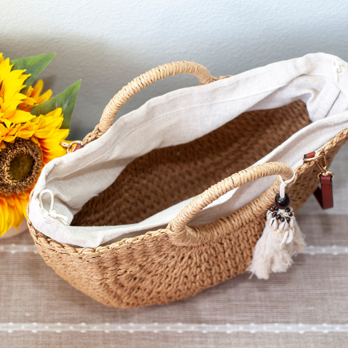 Women’s Summer Beach Straw Basket with Tassel Tote Bag for Beach, Vacation & Summer Outfits
