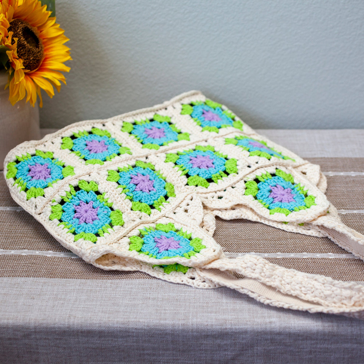 Women’s Artsy Knitted Granny Square Tote for Boho Everyday Style & Gifts
