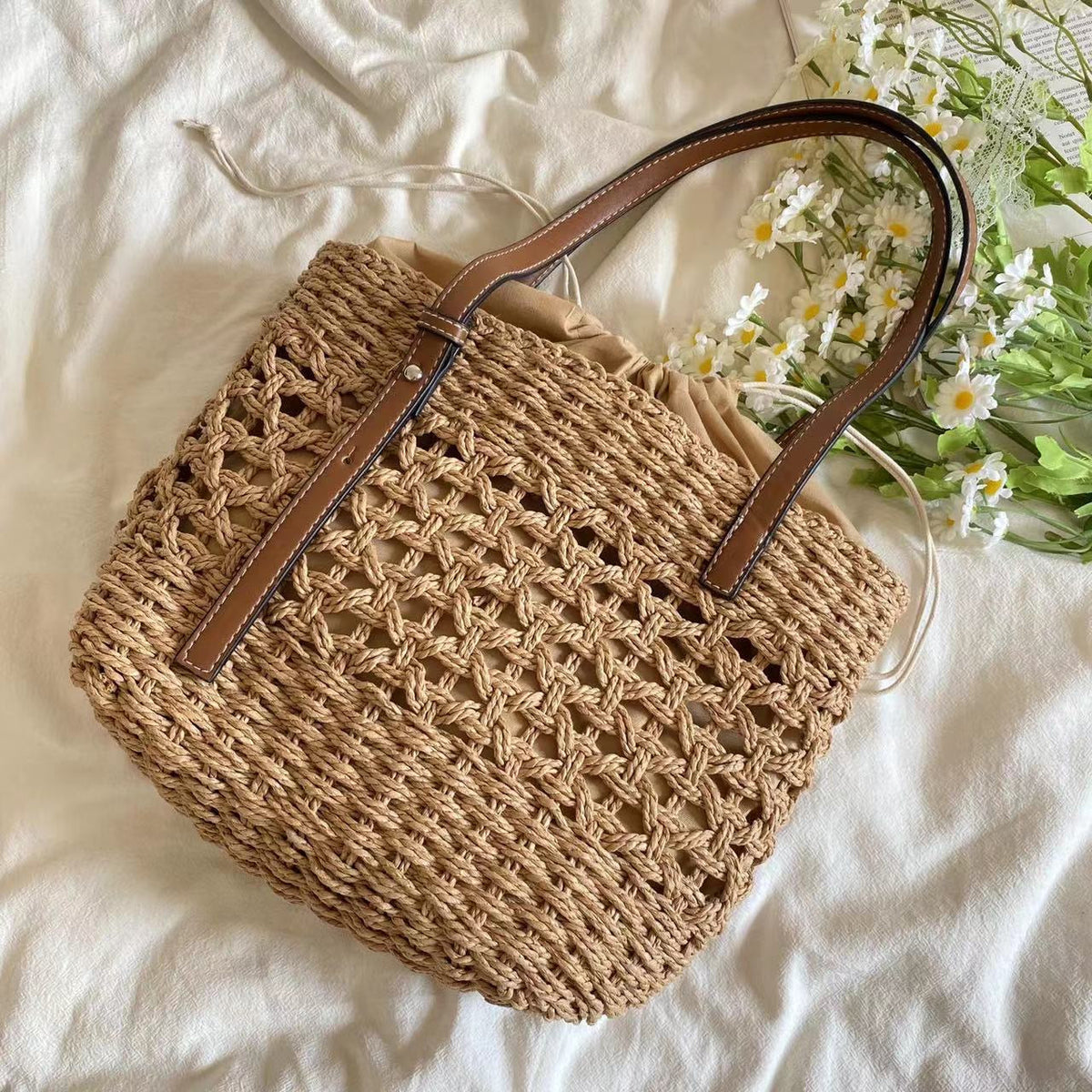 Women’s Straw Market Tote Bag for Beach, Vacation & Summer Outfits
