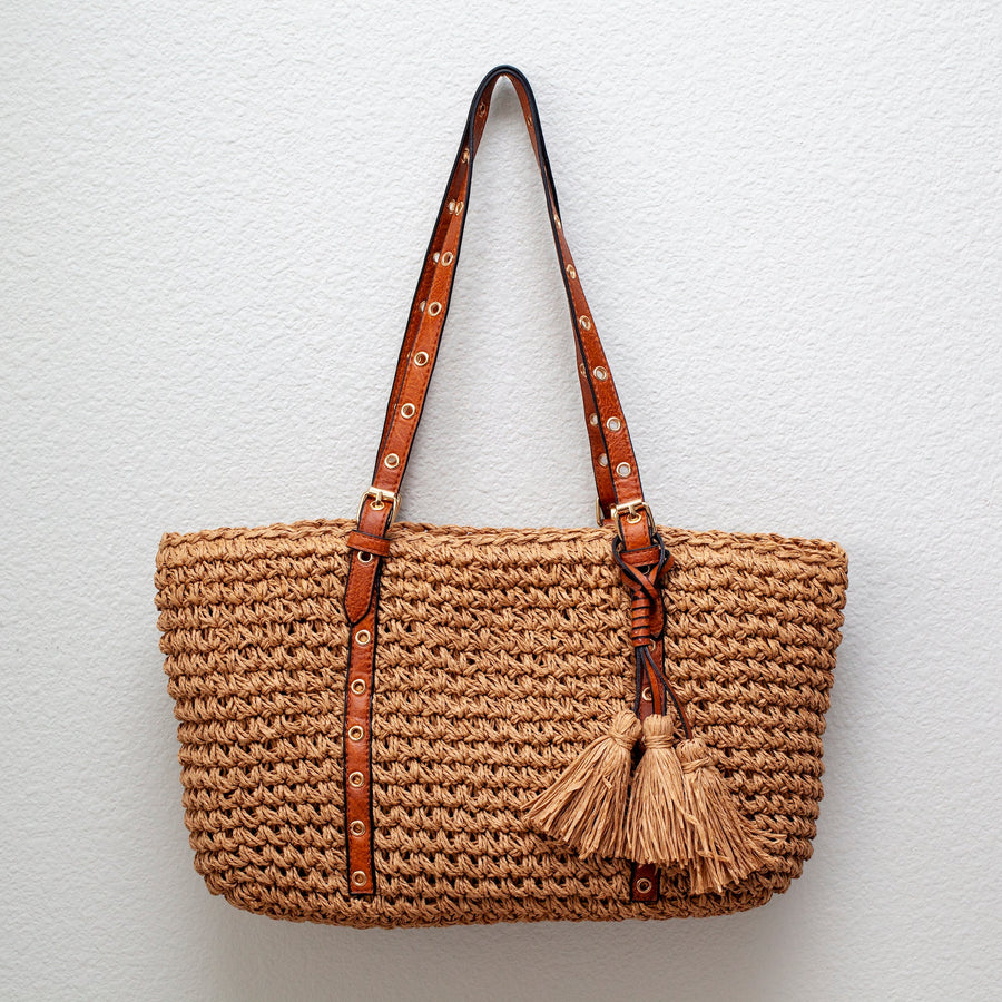 Women’s Straw Woven Tote with Leather Straps for Beach, Vacation & Summer Outfits