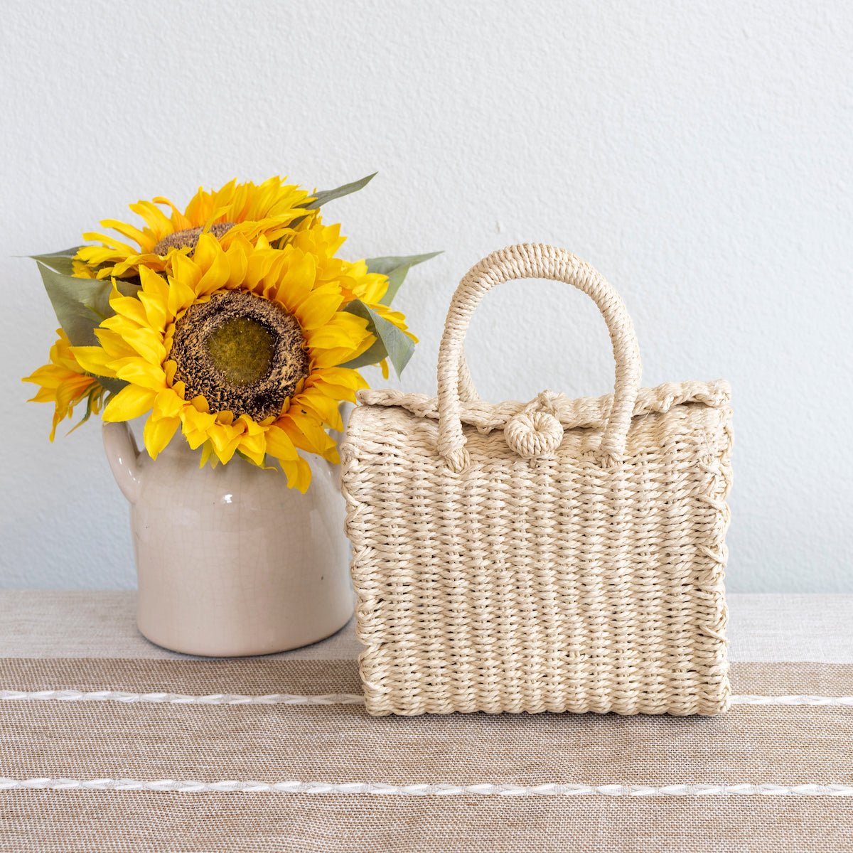 Women’s Beach Straw Woven Box Crossbody Bag Tote Bag for Beach, Vacation & Summer Outfits