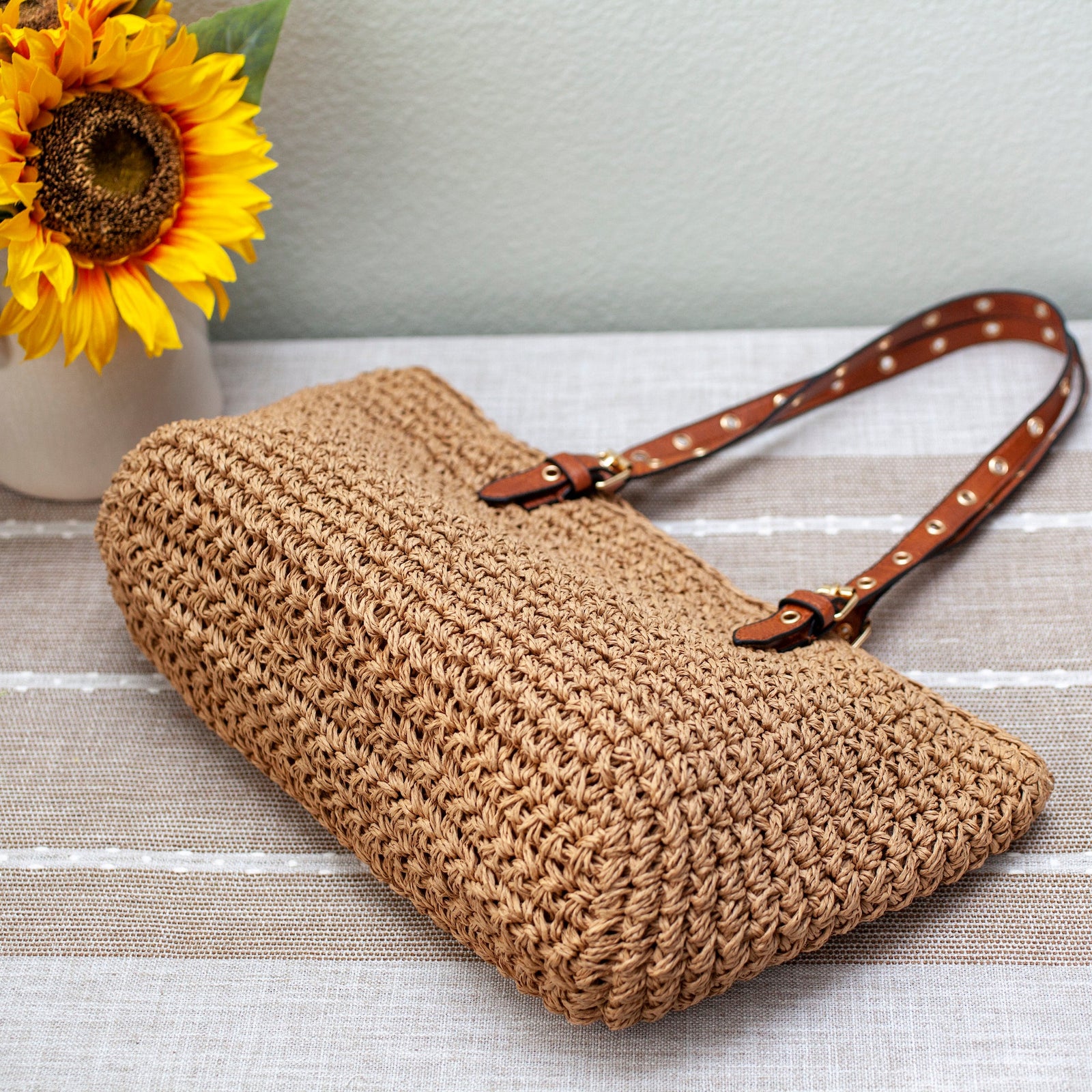 Women’s Straw Woven Tote with Leather Straps for Beach, Vacation & Summer Outfits