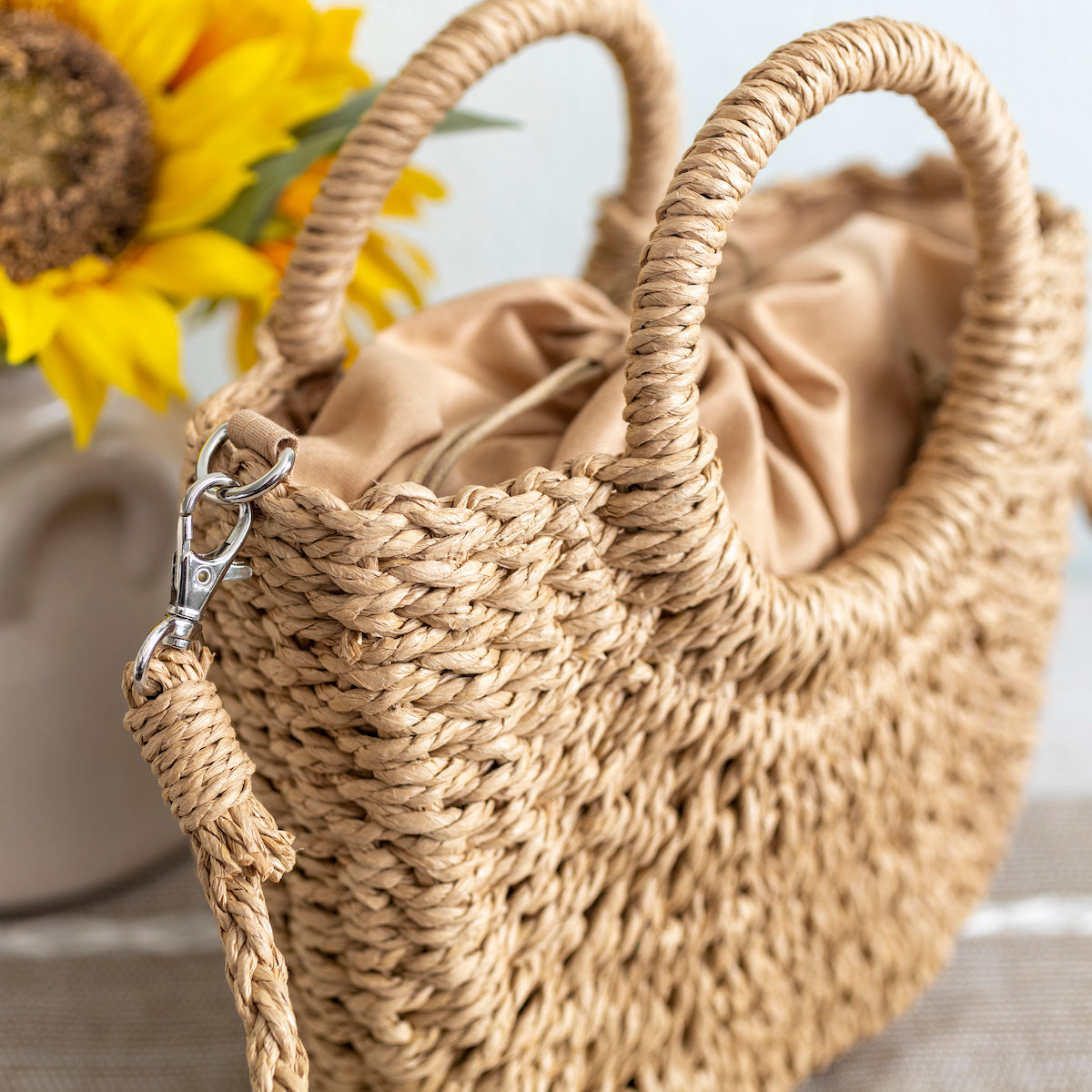 Women’s Summer Straw Basket Bag Tote Bag for Beach, Vacation & Summer Outfits