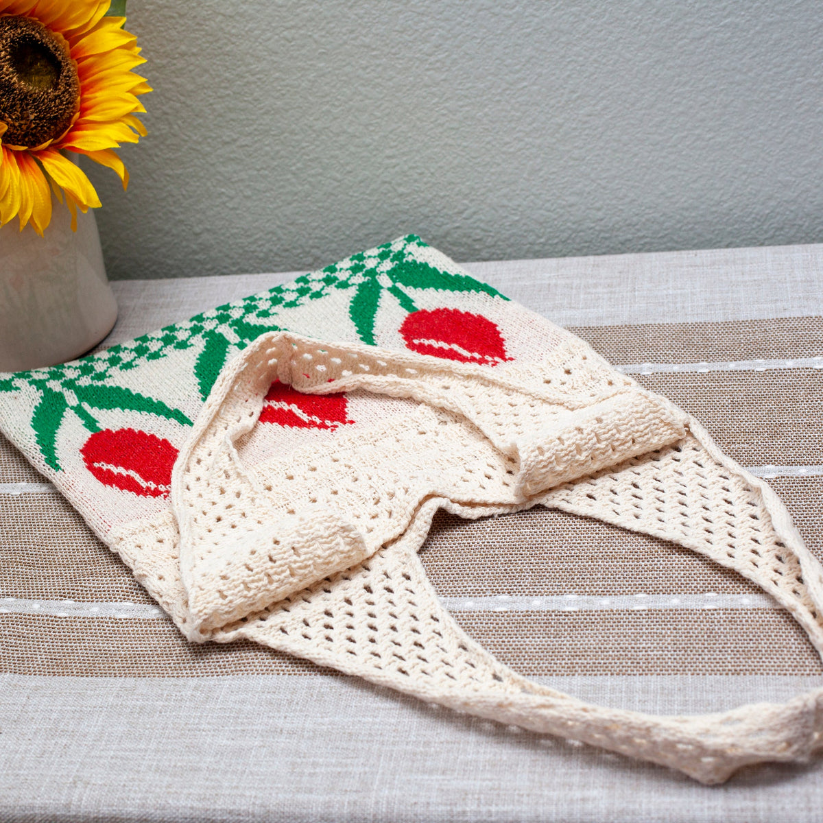 Women’s Cotton Knitted Artsy Floral Shoulder Bag for Boho Everyday Style & Gifts