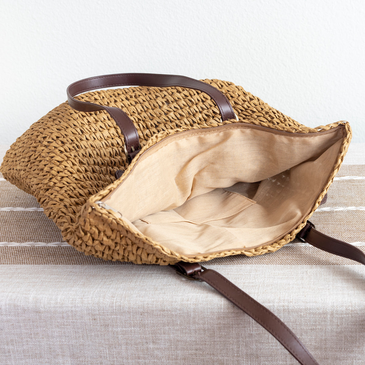 Women’s Straw Woven Tote Bag with Leather Strap for Beach, Vacation & Summer Outfits